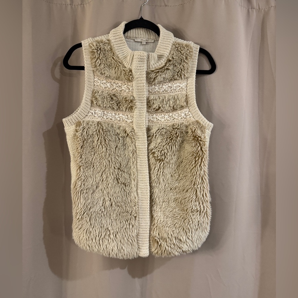 Miss Me Cream Faux Fur Vest